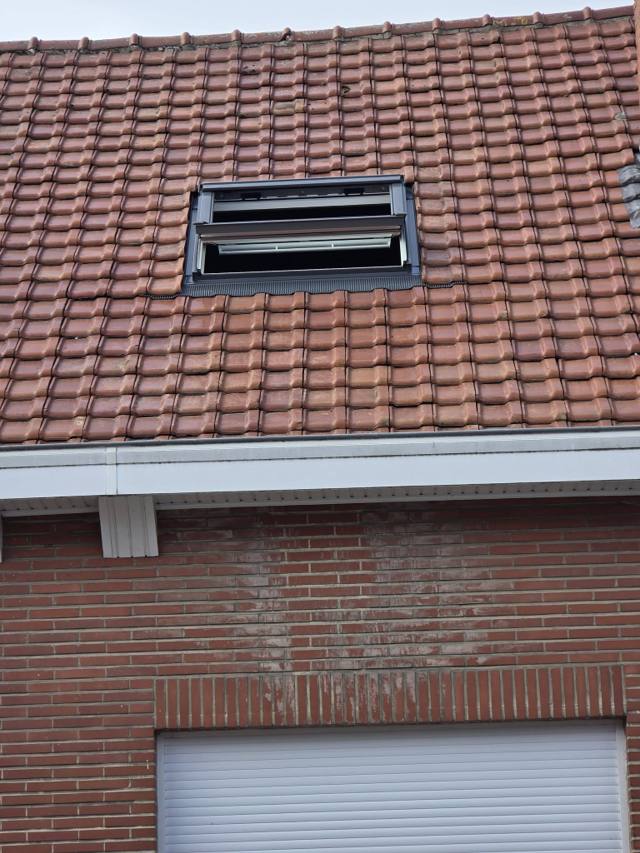 Pose de Velux — chantier Meti Toiture